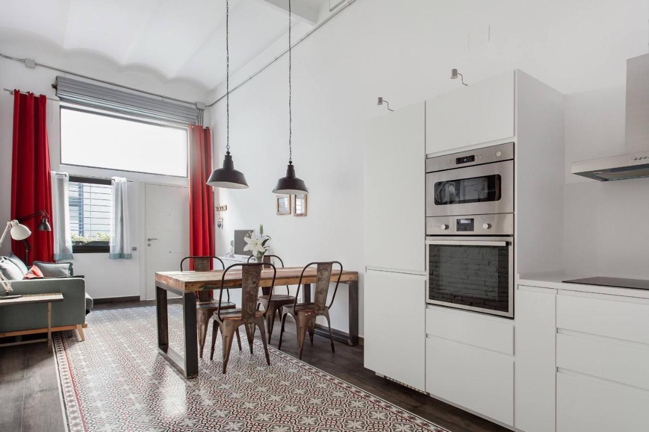 Stylish Apartment With Terrace For Couple Or Family Barcelona Exteriér fotografie