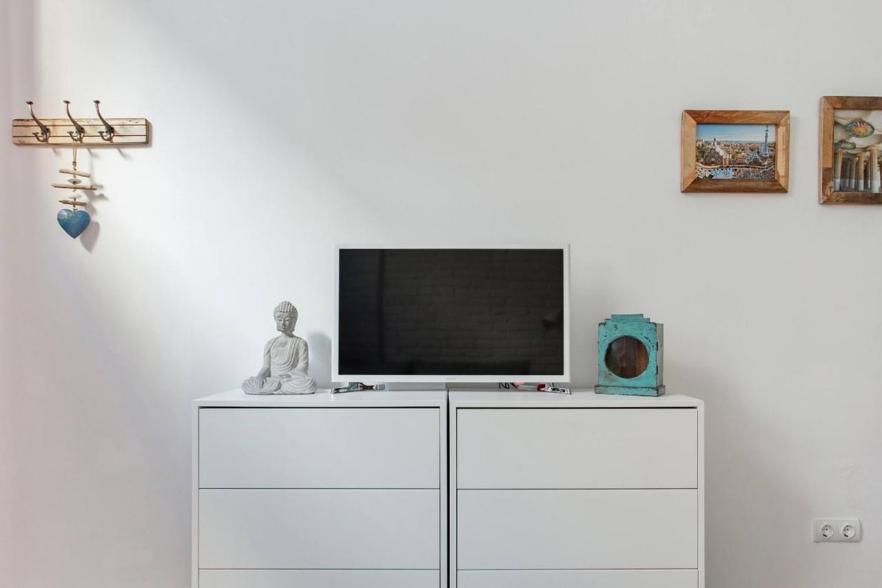 Stylish Apartment With Terrace For Couple Or Family Barcelona Exteriér fotografie