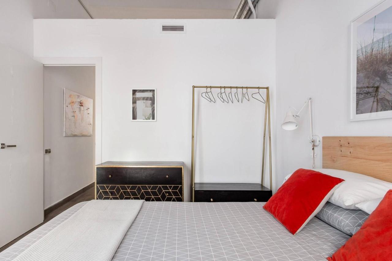 Stylish Apartment With Terrace For Couple Or Family Barcelona Exteriér fotografie