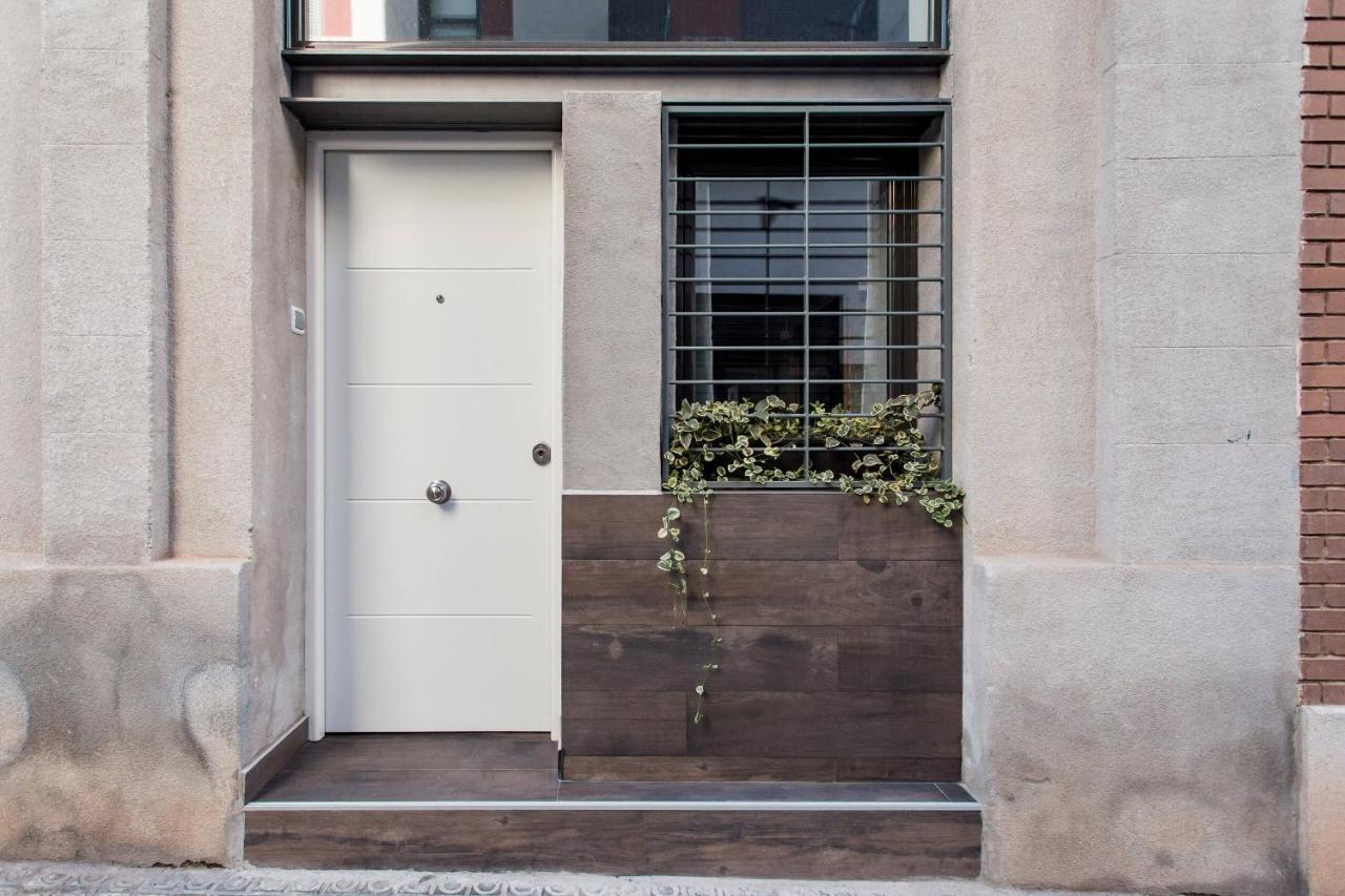 Stylish Apartment With Terrace For Couple Or Family Barcelona Exteriér fotografie
